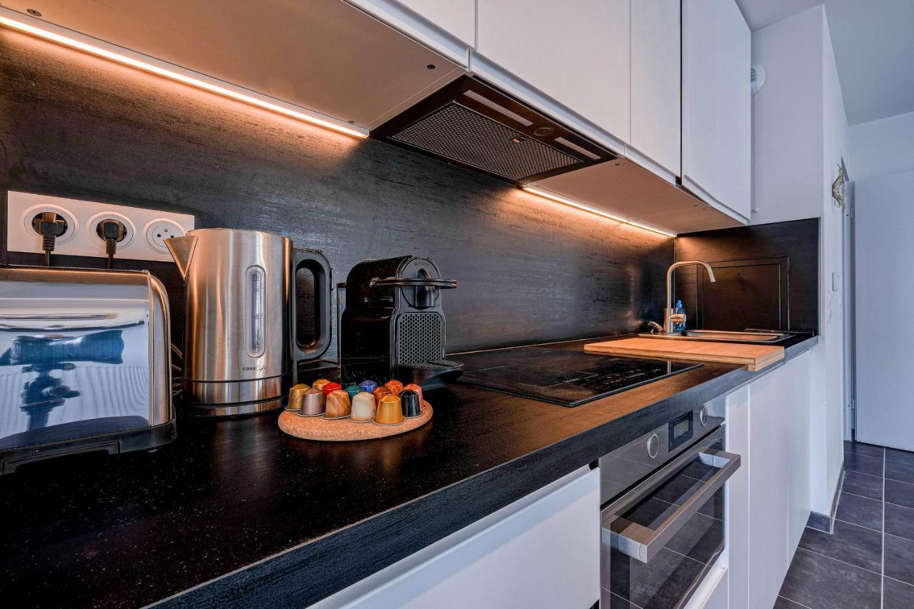Eden Park - Appartement Terrasse Chessy  Εξωτερικό φωτογραφία